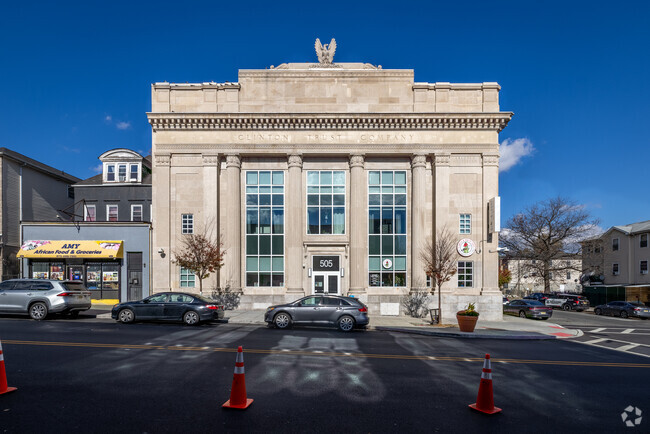 Foto del edificio - 505-509 Clinton Ave
