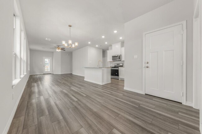 Foto del edificio - BRAND NEW!! 3/2 in Midtown Reserve
