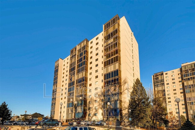 Building Photo - 7865 E Mississippi Ave