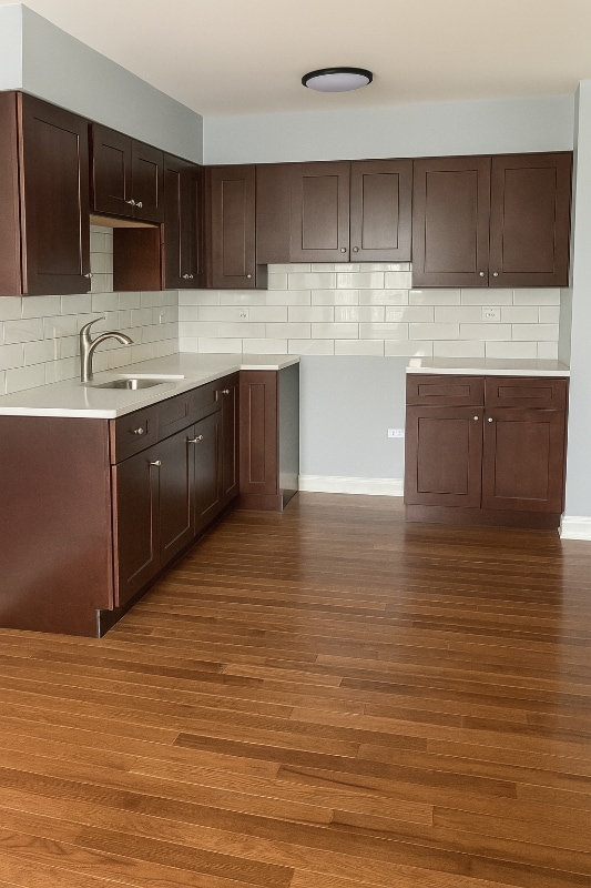 Photo - 2445 W 51st St