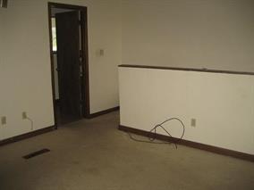 Building Photo - 2116 Golf Terrace Dr