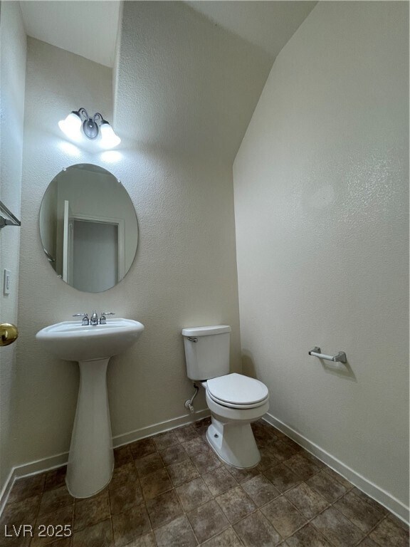 Building Photo - 9210 Pembrook Falls Ave