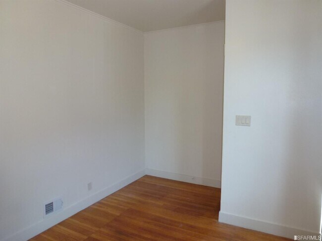 Building Photo - 1378 Vallejo St