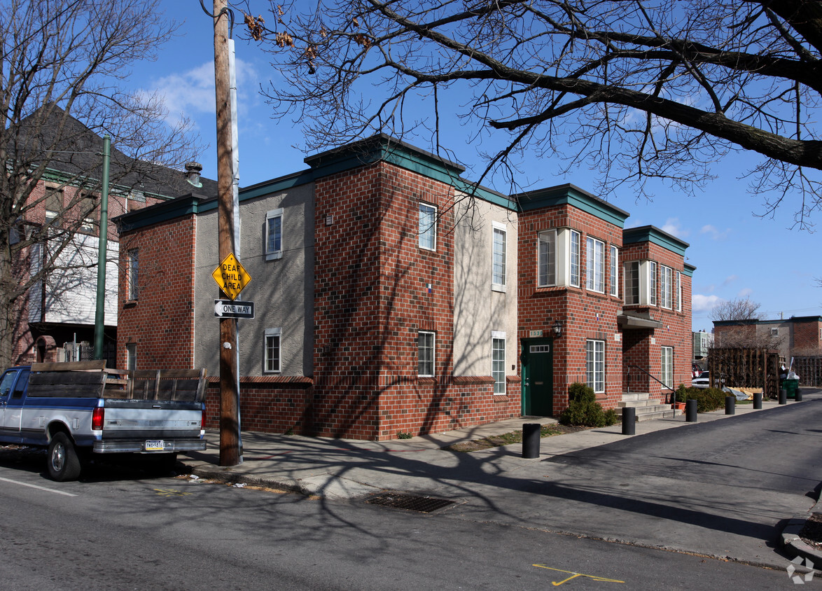 Building Photo - Tasker Village Apartments