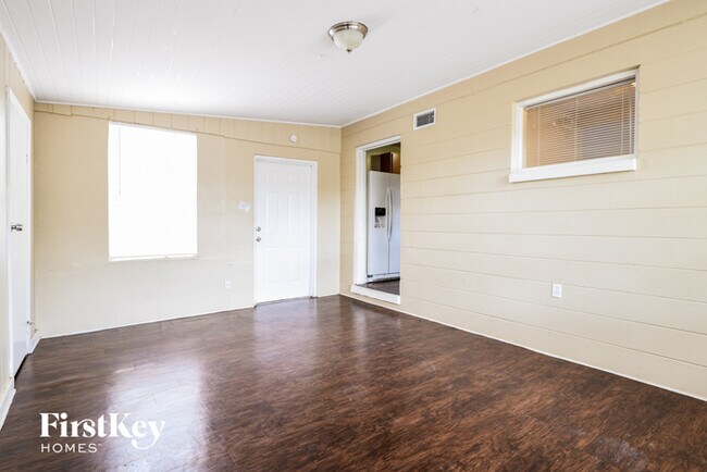 Foto del edificio - 1521 Heather Ave