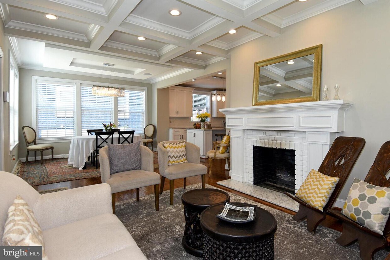 Foto principal - 2704 Brentwood Rd NE