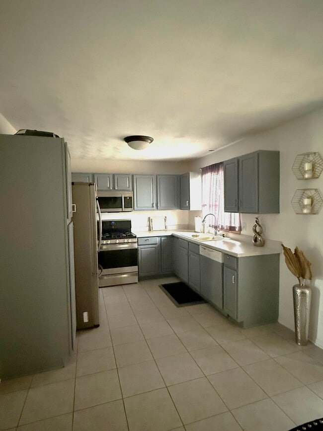 Building Photo - 1026 Old Hunter Run