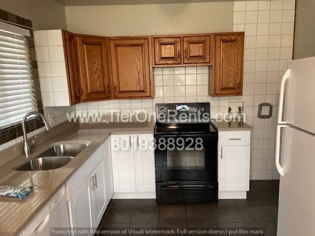 Foto del edificio - This property offers a NO DEPOSIT option available for qualified renters!