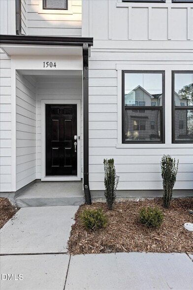 Foto del edificio - 1504 Crescent Townes Wy