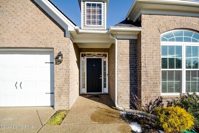 Foto del edificio - 107 Irondale Ct