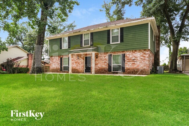 Building Photo - 10122 Woodhollow Dr