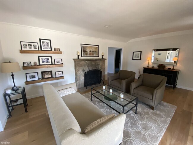 Building Photo - 5 br, 3.5 bath House - 120 Van Tassel Court