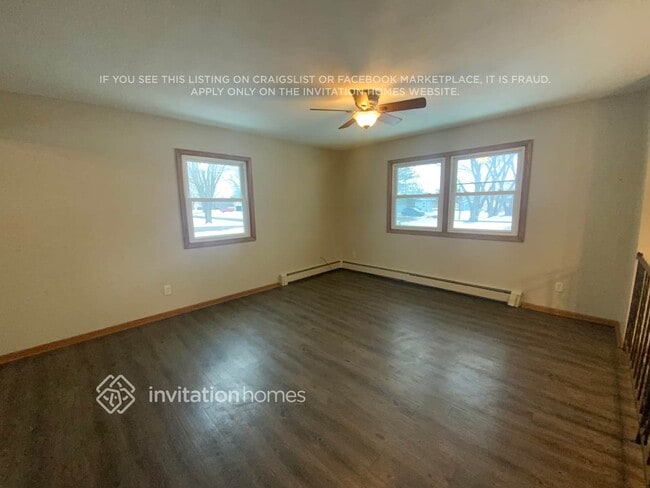 Foto del edificio - 16901 Whitewood Ave