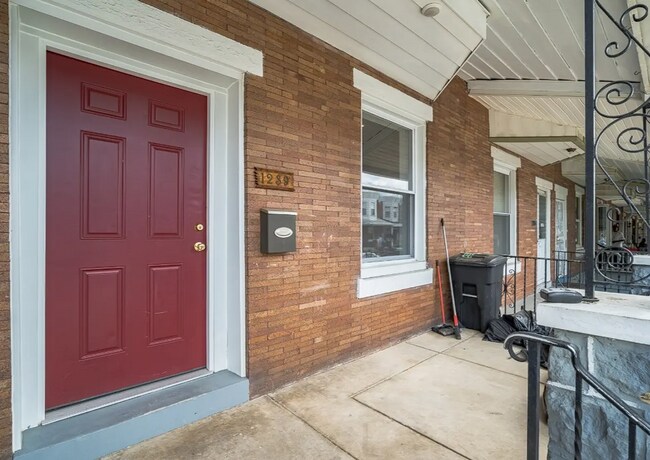 Foto del edificio - 1239 N Frazier St