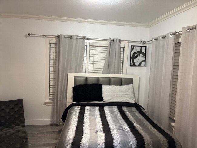 Foto del edificio - 3021 Gray St