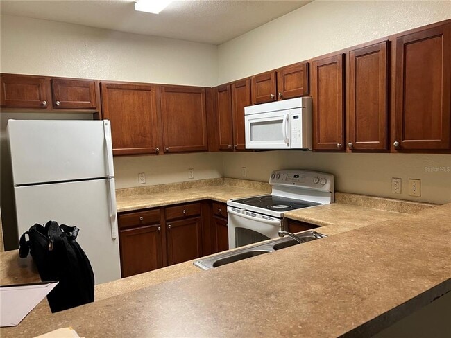 Building Photo - 3177 Feltrim Pl