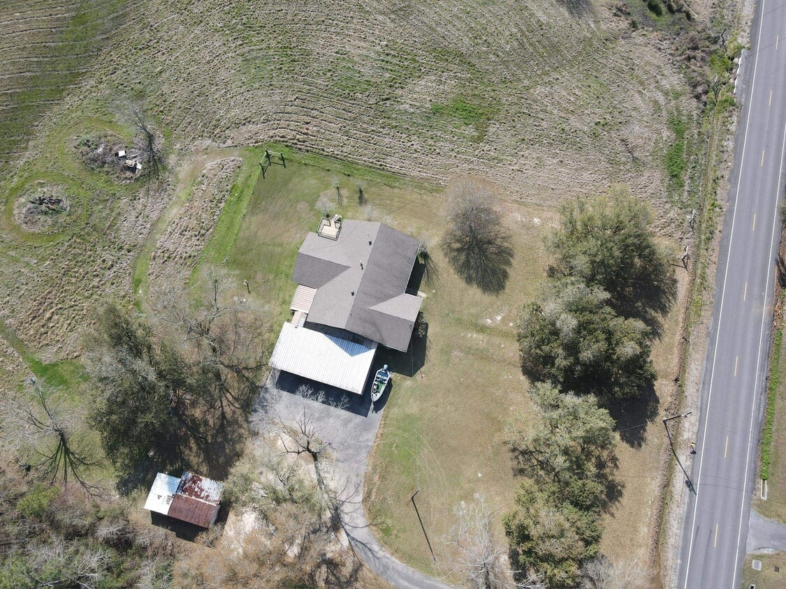 Primary Photo - 497 High Hope Rd