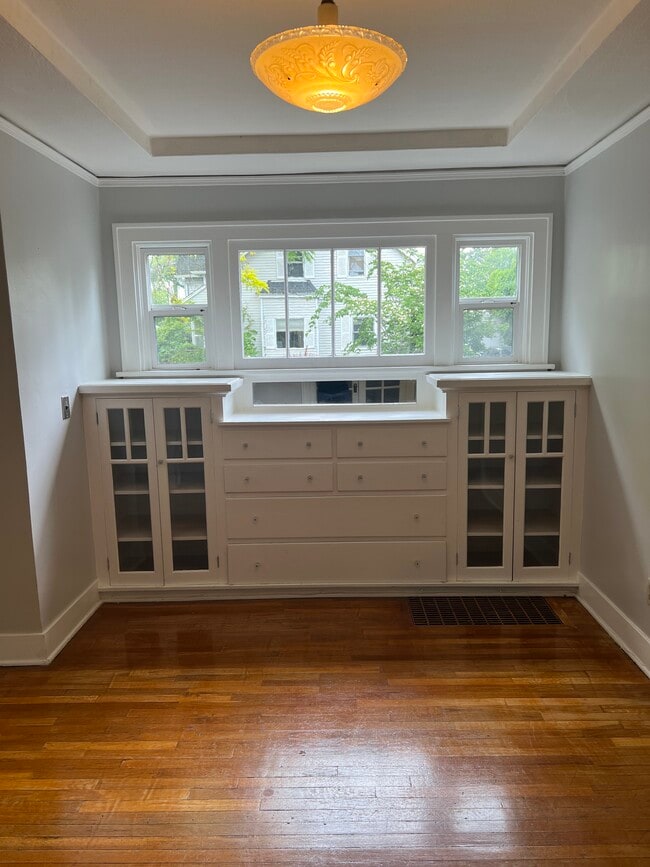 Dining room built ins - 3204 SE 26th Ave