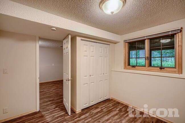 Foto del edificio - 18829 147th St NW