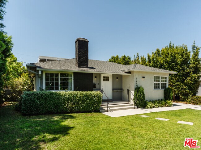 Foto del edificio - 2957 Midvale Ave