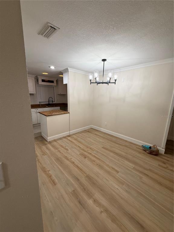Building Photo - 2604 Hidden Lake Dr N
