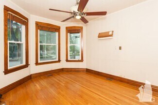 Building Photo - 2108 W Addison St