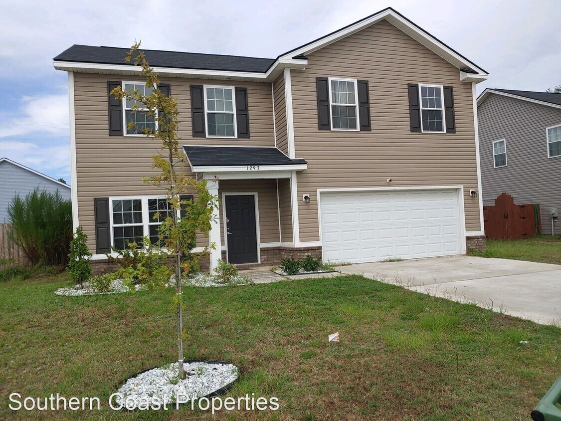 Building Photo - 4 br, 2.5 bath House - 1293 Windrow Drive