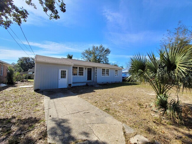 Foto del edificio - MOVE IN SPECIAL! Waived $350 Cleaning Fee!