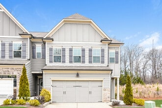 Building Photo - 1147 Spring Marsh Ct NE