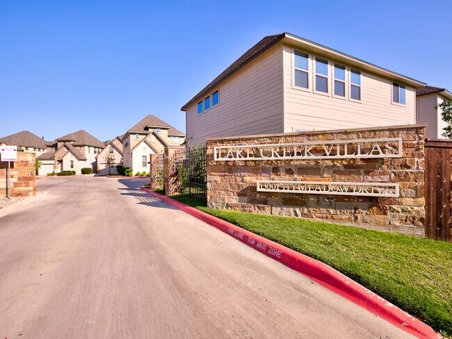 Foto del edificio - 13001 Hymeadow Dr