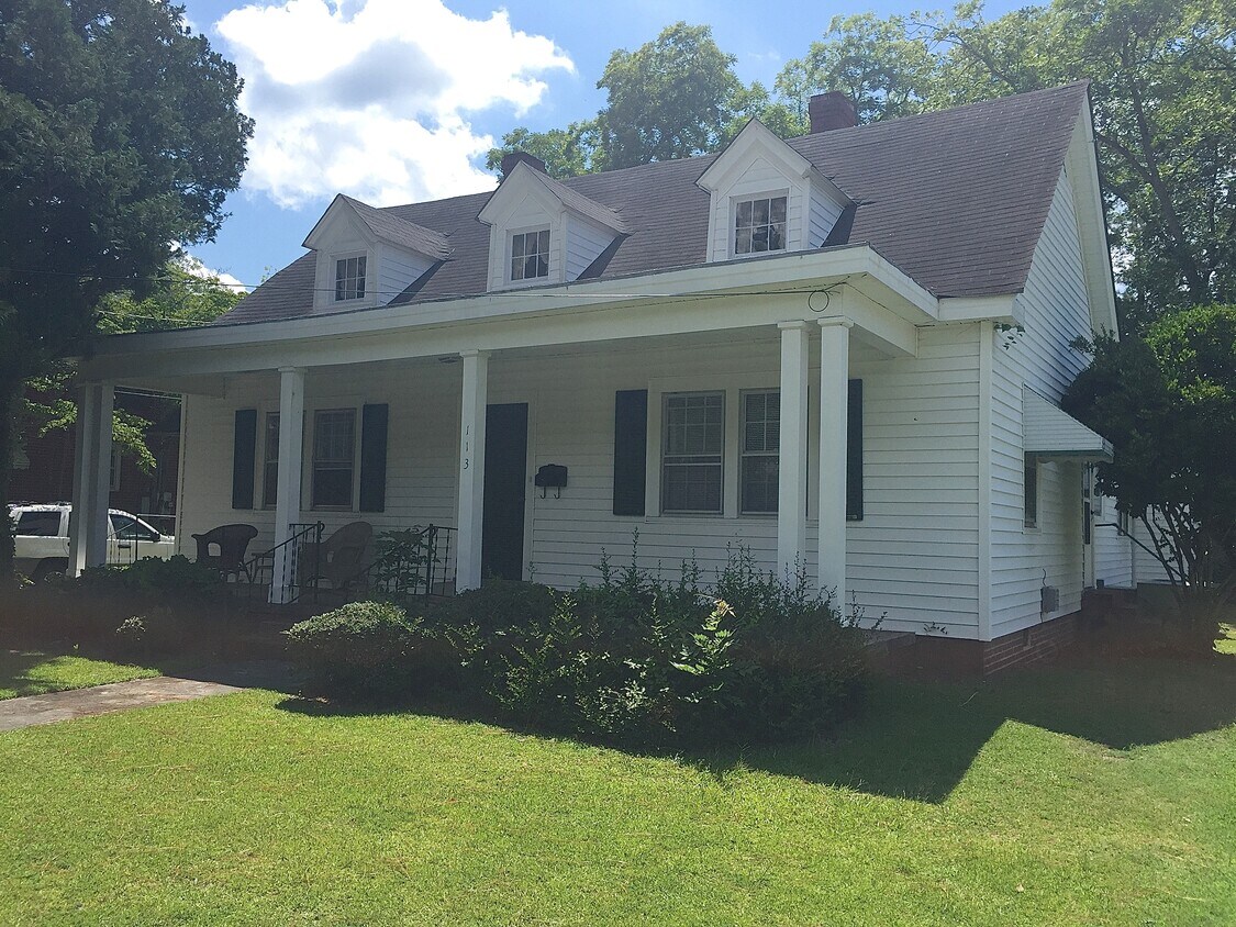 113 W Grace St Unit 113 W. Grace, Williamston, NC 27892 Apartments in