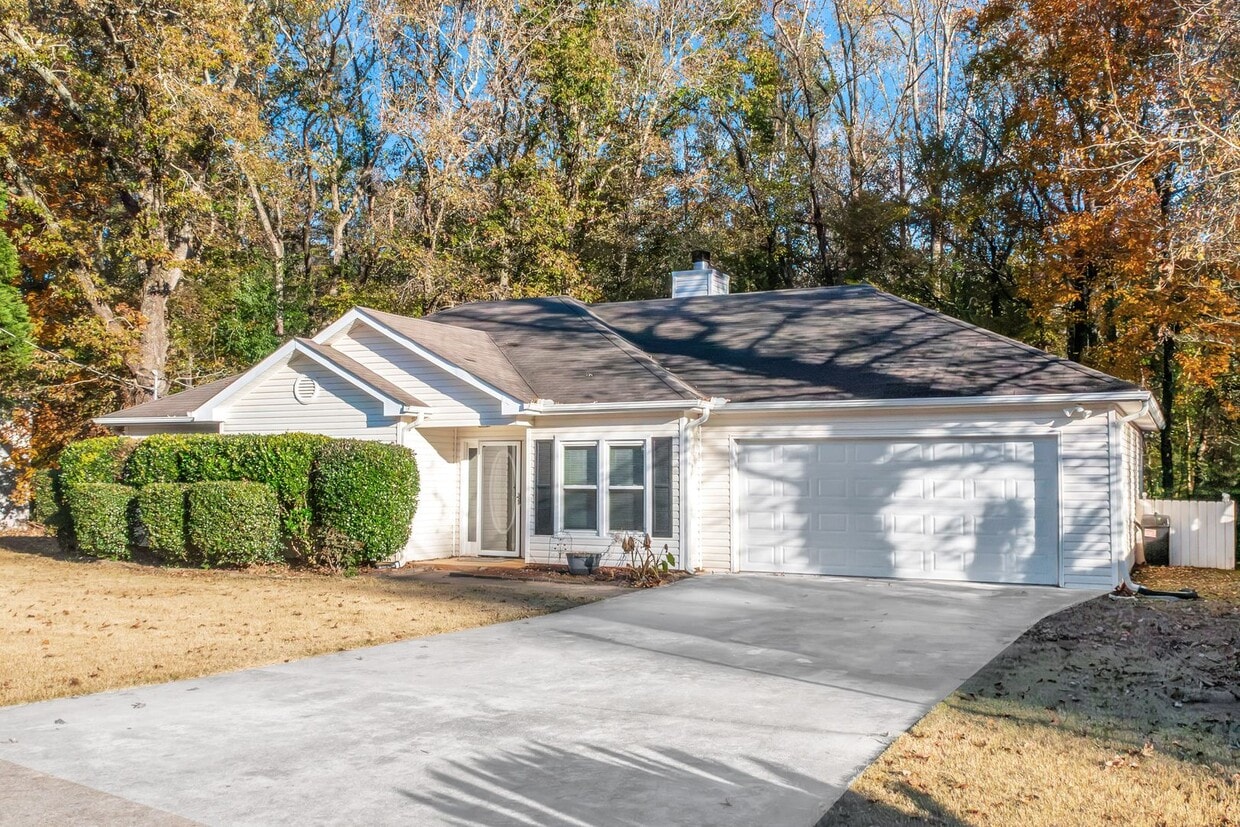 Primary Photo - Coming Soon....Gorgeous 3bedroom 2bath in Stockbridge, GA!