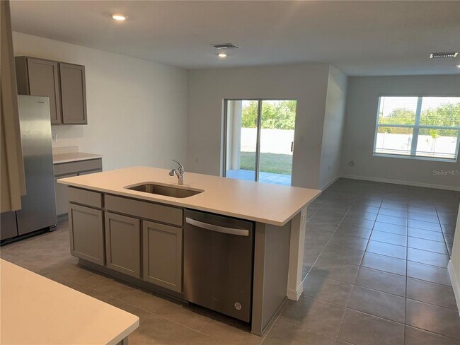 Foto del edificio - 7232 Broad River Ave