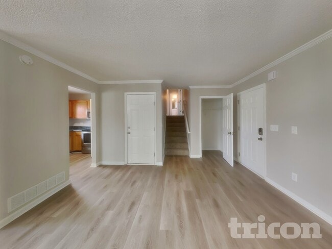 Building Photo - 412 Remington Ct