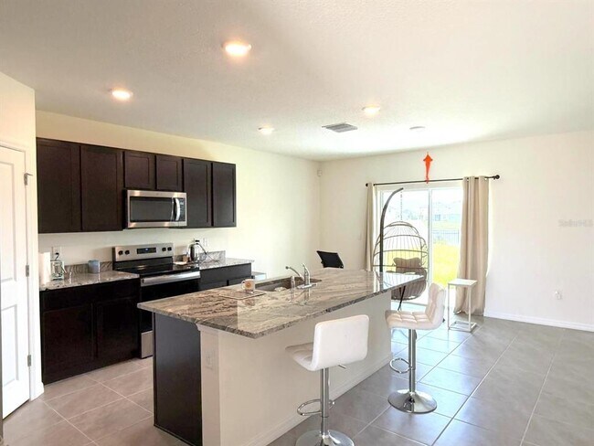Building Photo - 8234 Dolphin Blf Blvd