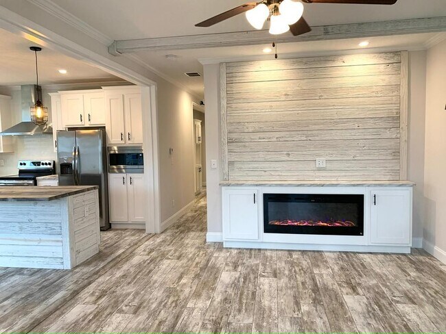 Foto del edificio - 3061 SW 109th St
