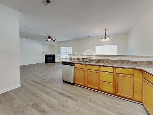 Foto del edificio - 2590 Leighswood Dr