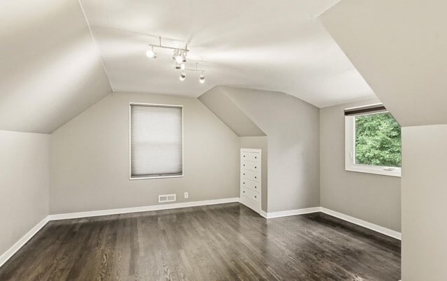 Foto del edificio - 7529 Grover St