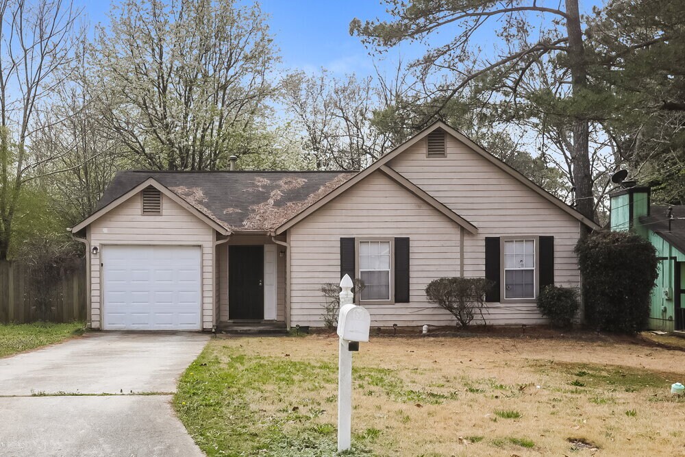 Foto principal - 6052 Creekford Dr