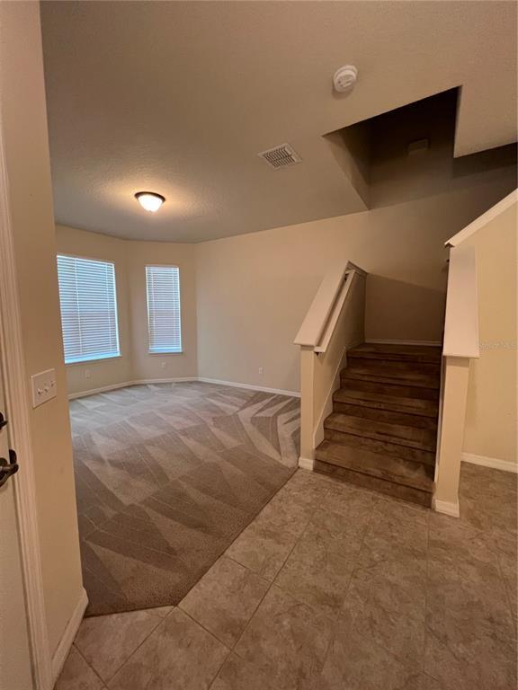 Building Photo - 1310 Oakcrest Ct