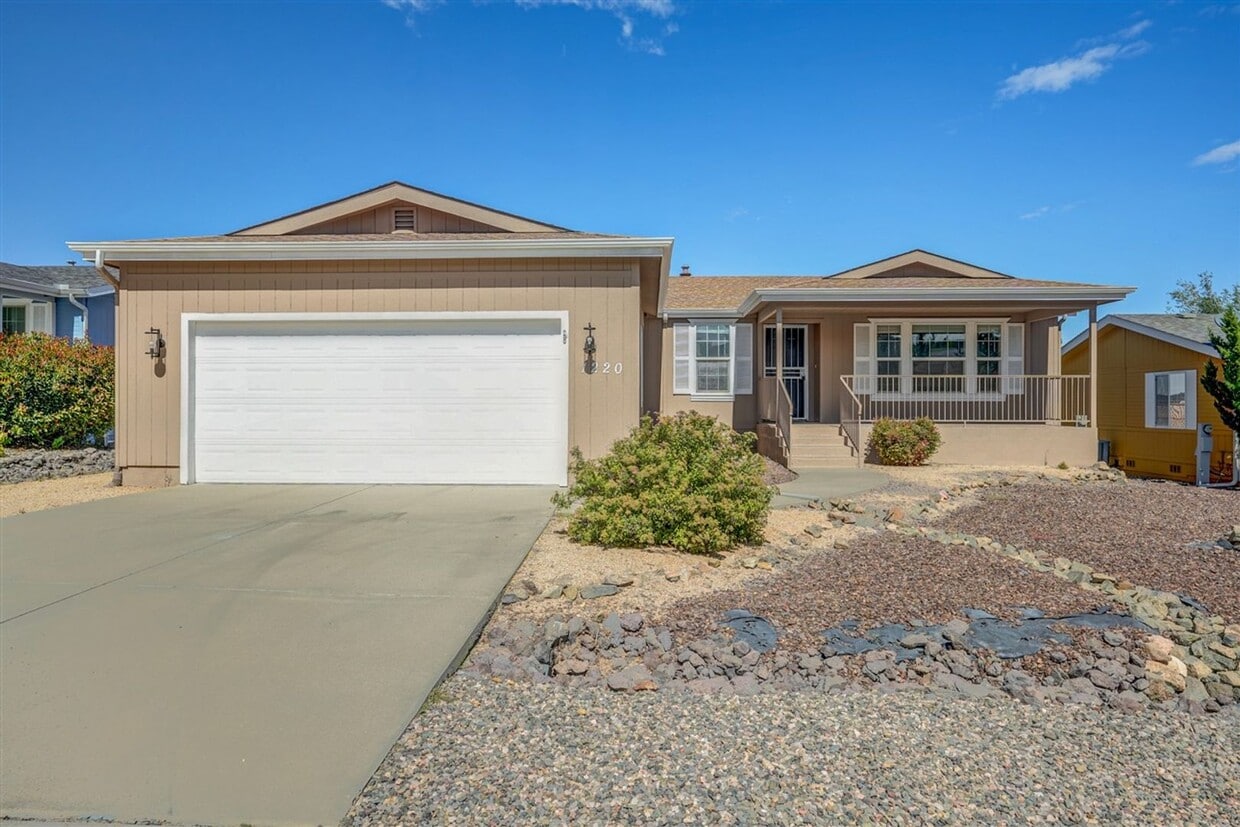 Foto principal - 3 Bedroom, 2 Bath Home with Views of Willo...