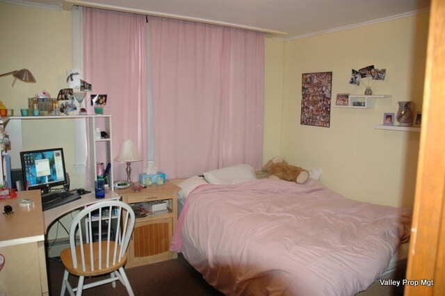 Foto del edificio - 1381 S East St