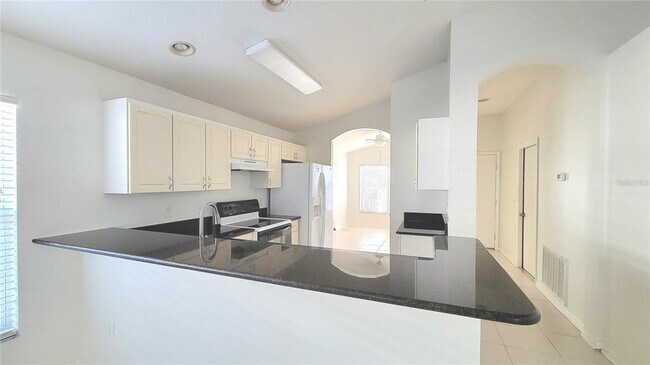Foto del edificio - 1829 Horsechestnut Ct