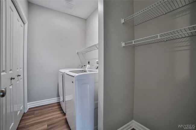 Building Photo - 295 Northill Dr