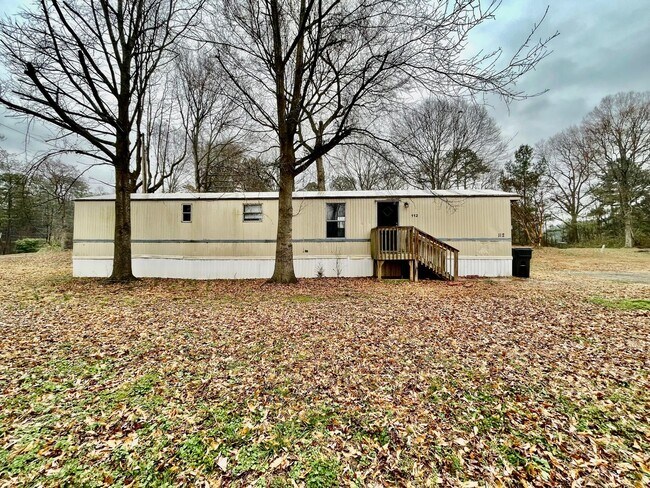 Foto del edificio - Adorable 2 bedroom 1 bath Mobile Home loca...