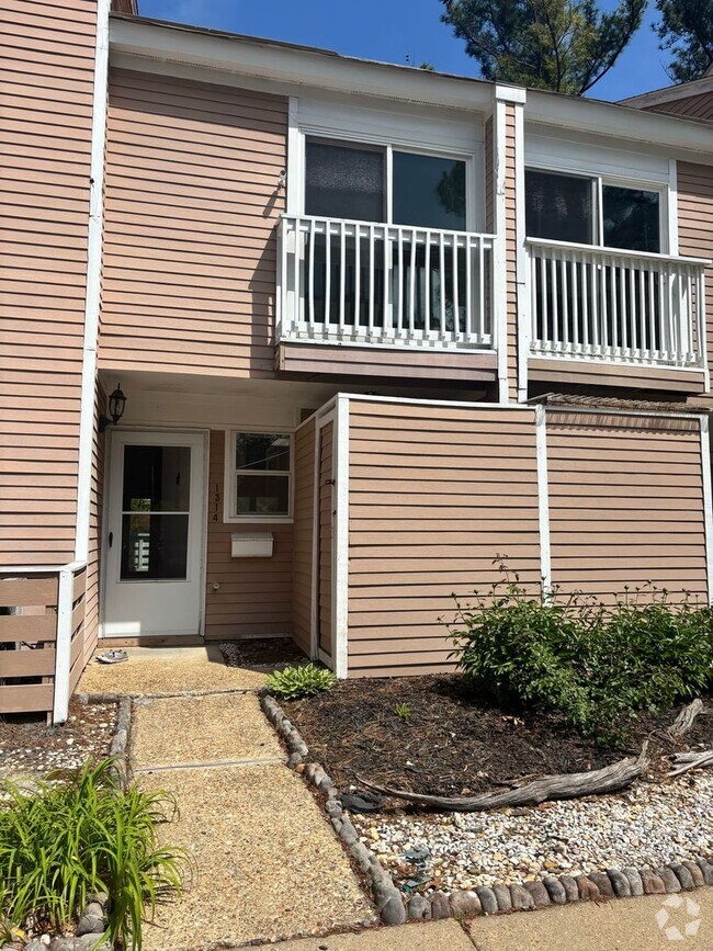 Building Photo - 1314 Linkhorn Cir