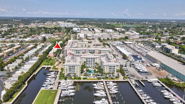 Foto del edificio - 806 E Windward Way