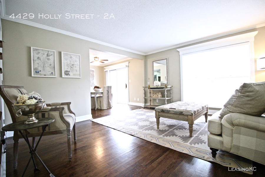 Foto principal - 4429 Holly St