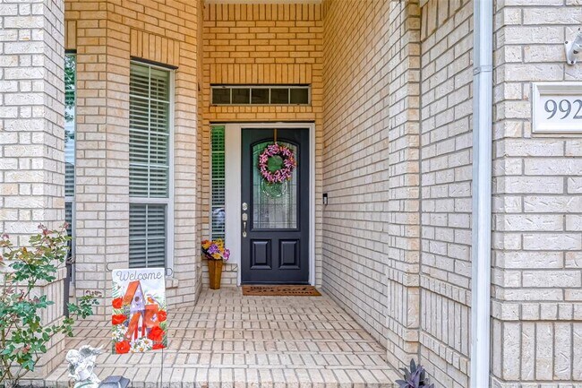 Building Photo - 9926 Heron Meadows Dr