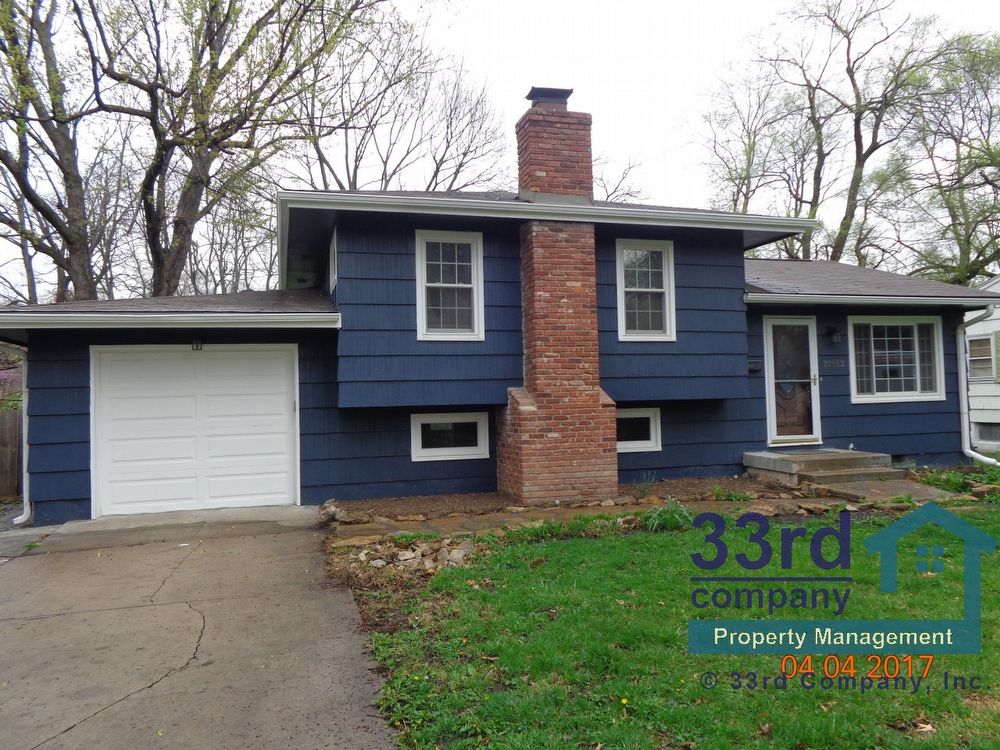 10812 W 71st Pl, Shawnee, KS 66203 House Rental in Shawnee, KS